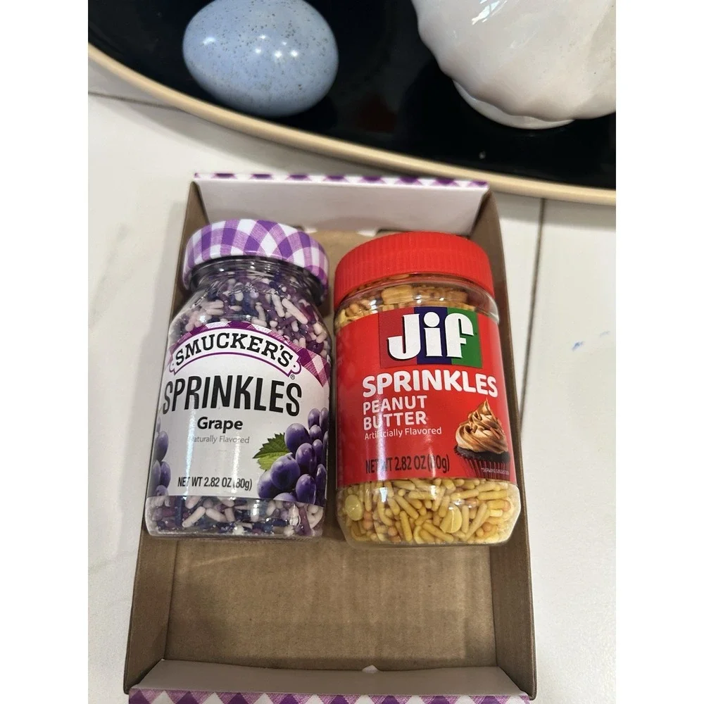 Jif Peanut Butter Sprinkles & Smucker Grape‎ Sprinkles, 2.82 oz Set